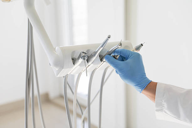 24/7 Emergency Dental Implants experts in Utica, MI